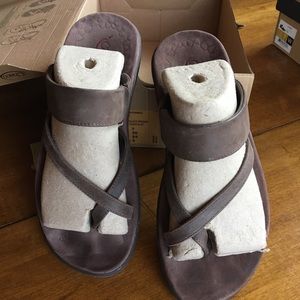 Chaco Stowe women’s leather sandal